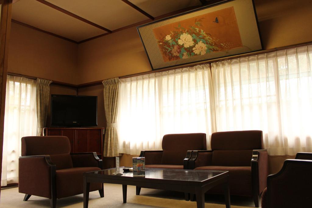 Seiranso Hotel Yugawara Exterior photo